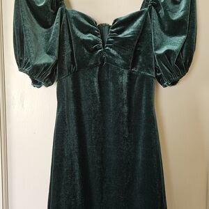 Lulu's Luxe Emerald Velvet Dress